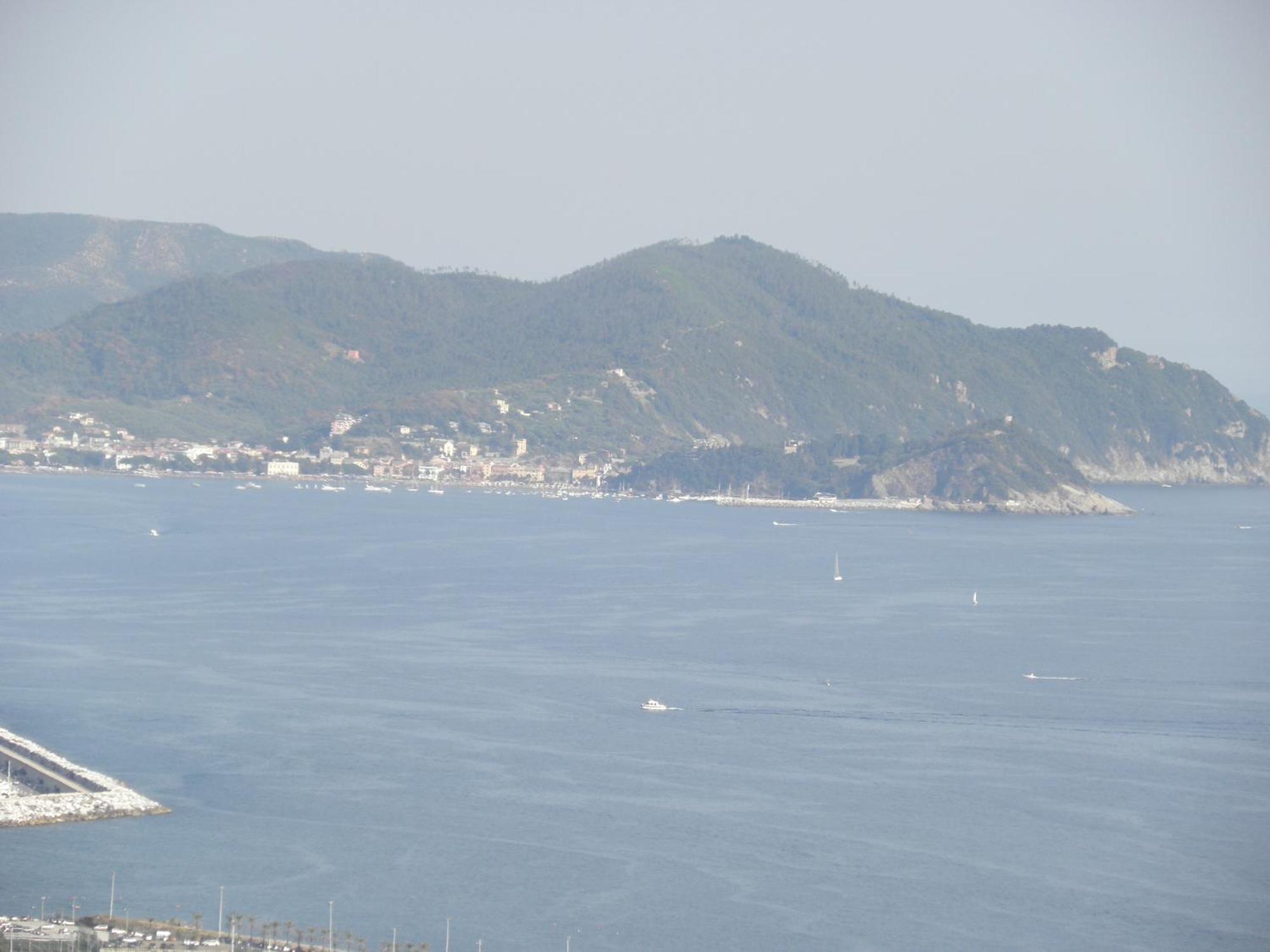 B&B La Terrazza Sui Fieschi Cogorno エクステリア 写真